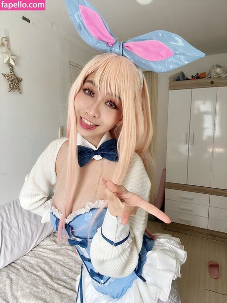 アーミーガールズオンリーファン セクシーヌード 画像