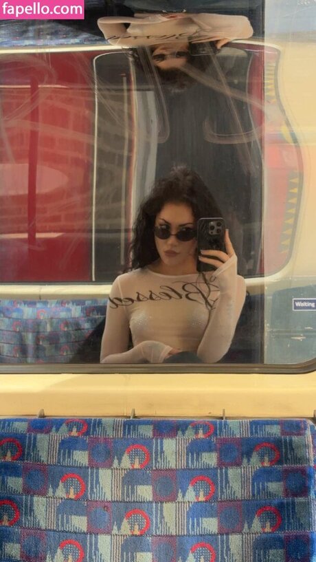 Georgia Twinn ヌードのポルノスター 写真