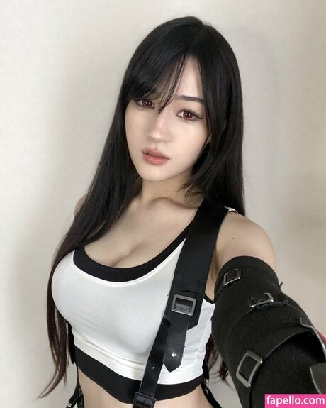 Timuko 裸のポルノスター 写真