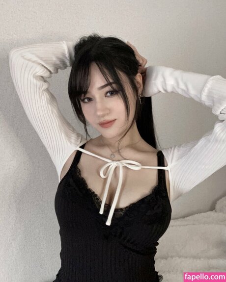 Timuko ポルノモデル 画像