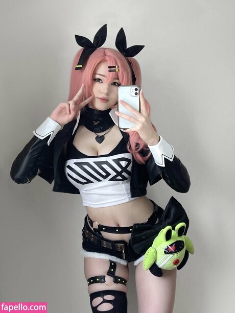 小さいチンポOnlyFans セクシーヌード 画像