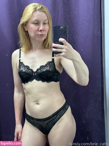 Brie cattii かわいいスター 写真