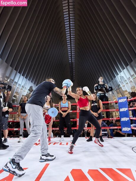 Amanda Serrano ポルノスター ベスト ギャラリー