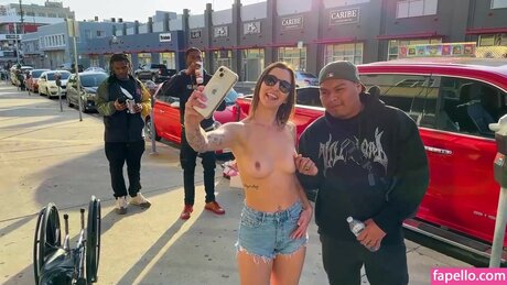 Beautiful Girls Groped アダルトモデル 写真