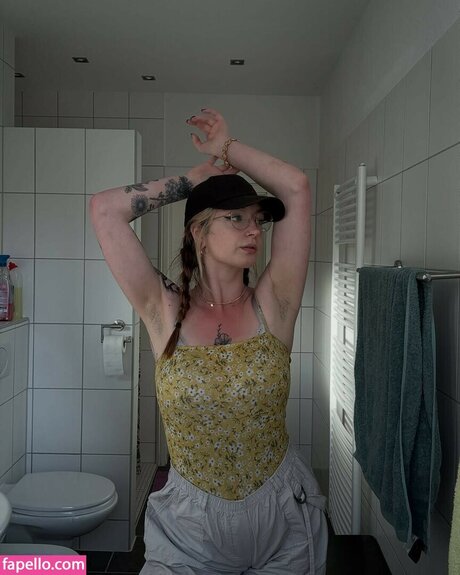 Kiras note ホットなポルノスター 写真