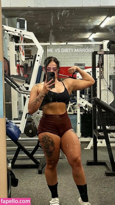 アジアンフィットネス OnlyFans ポルノグラフィック 写真