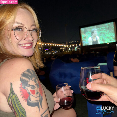 Mr Lucky POV 美しいスター アーカイブ