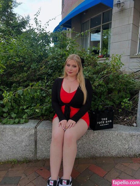 Sadie Stone セックス女優 画像