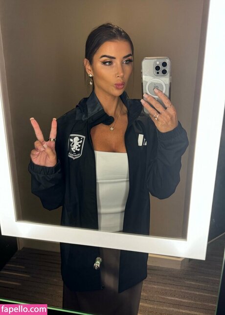 Kate Tracey ホットスター 写真