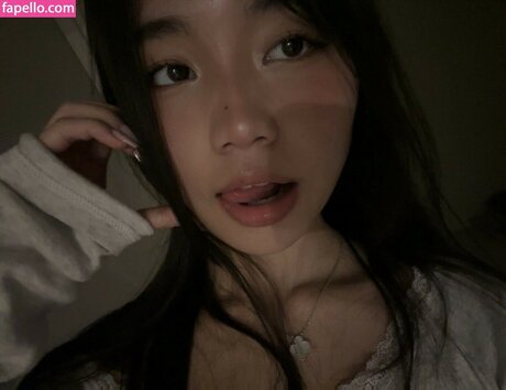 bunibuniyu XXXモデル 写真