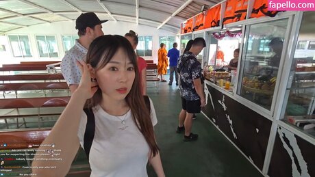 BBW 教師 OnlyFans xxx 写真