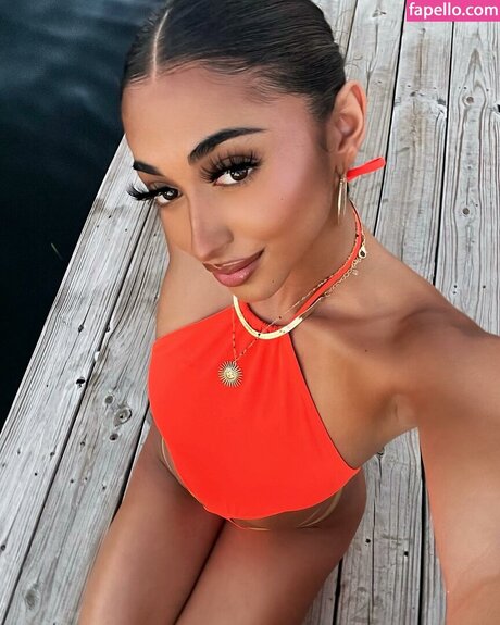 Jaya Araye Williams エロティックなモデル 写真