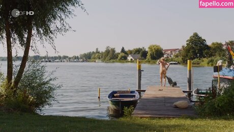 ティーングラスオンリーファン 無料セックス アーカイブ