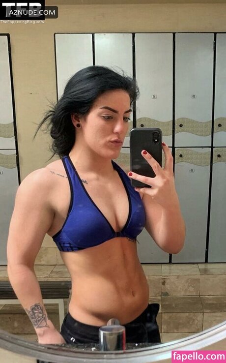 Tessa Blanchard ヌードモデル 写真