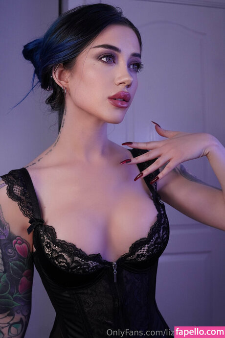 LizzieLestrange ポルノスター 独占 画像