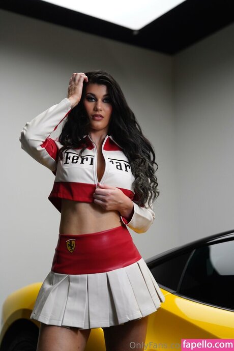 本物の熟女OnlyFans セクシーヌード 写真