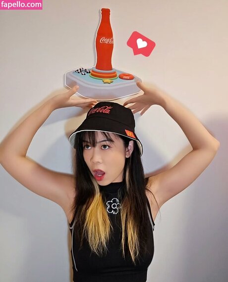 Wolfsbanee ポルノスター 素敵 画像