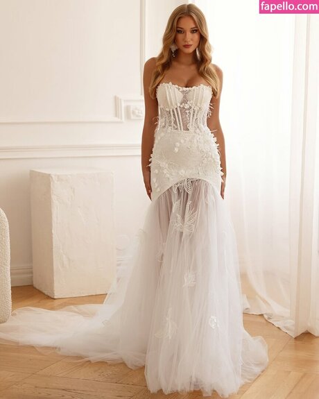 Oliwia Petryna ホットなモデル ギャラリー