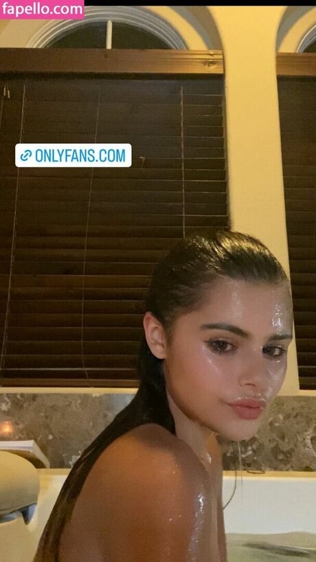 Jacquielee エロティック女優 写真