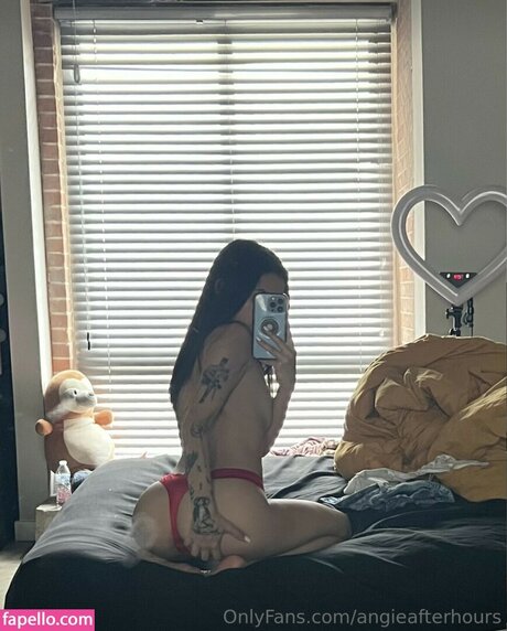 ブラック・ポーグ・オンリーファンズ 裸 写真