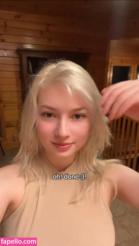 大きな黒い猫OnlyFans アート裸 ギャラリー