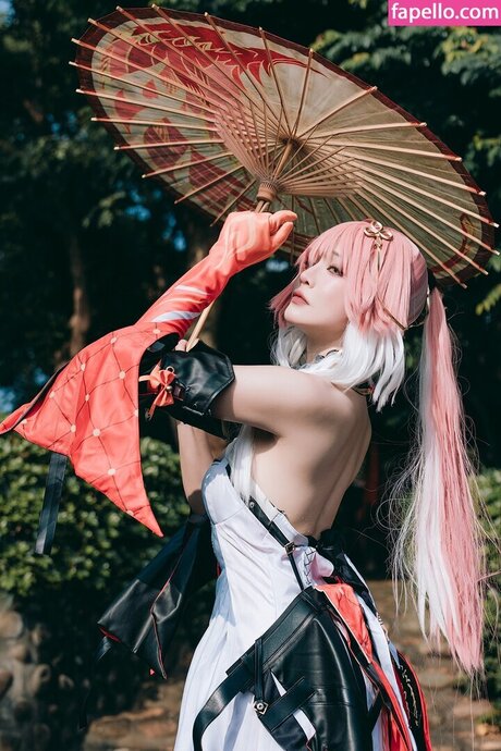 ティーンのおっぱいOnlyFans ヌード ギャラリー