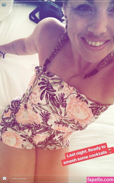 ゲイランジェリーOnlyFans ヌード 画像