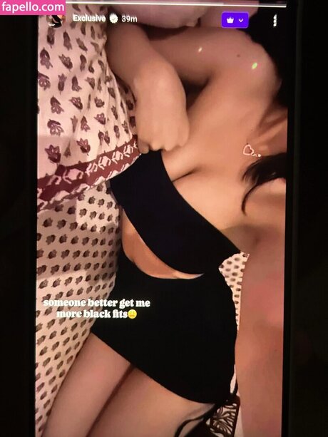 射精 顔射 OnlyFans セクシー裸 画像