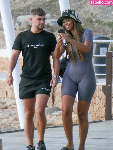 Sophie Piper ポルノスター 可愛い 画像