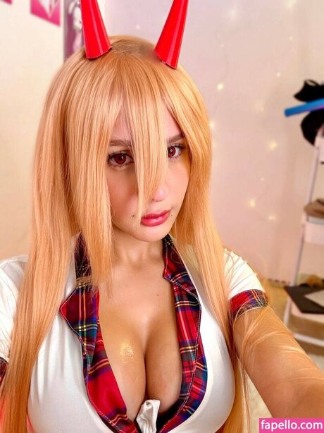 Gabriela Dutra アートスター 写真