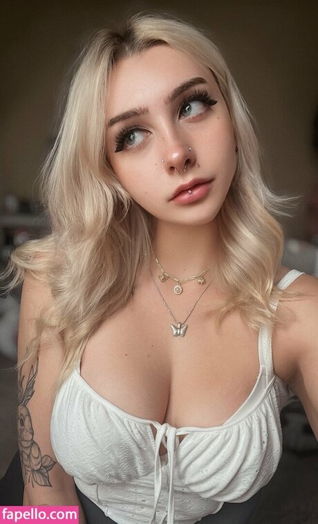 all4cassie アダルトスター 写真