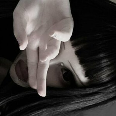 veildose 美しいモデル 写真