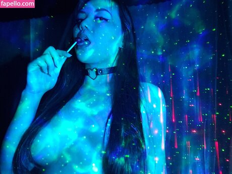 コスプレチューブ OnlyFans 美しいヌード 画像