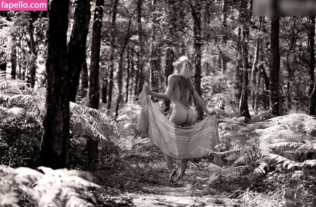 シシーオンリーファンズ アートxxx 画像