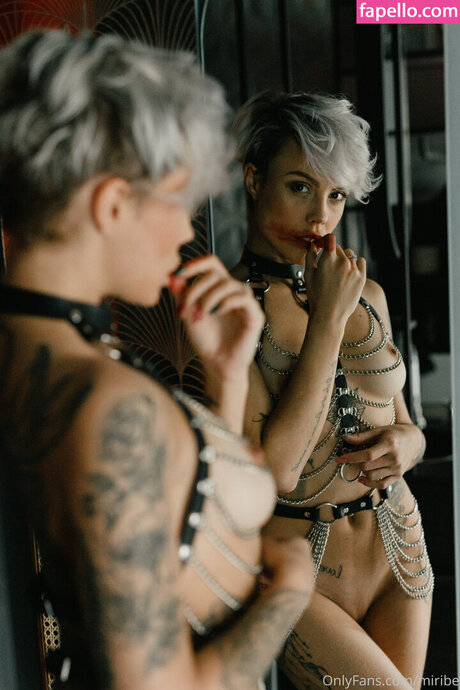 Miri Be ポルノモデル 画像