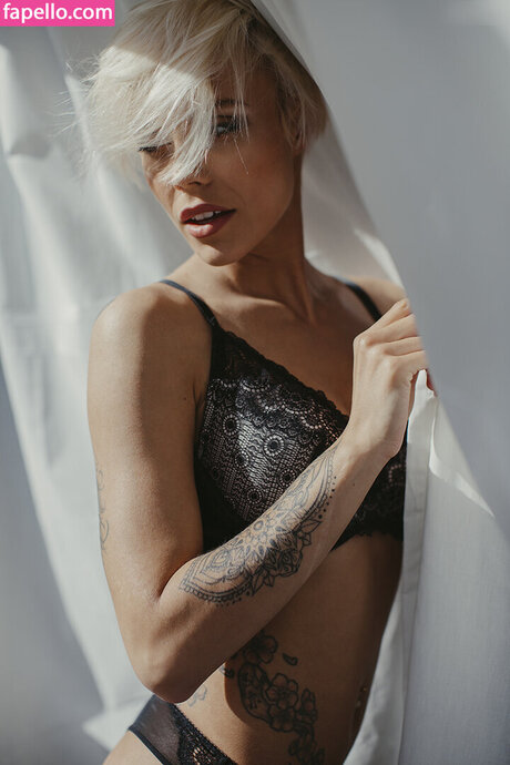 Miri Be 限定モデル 写真