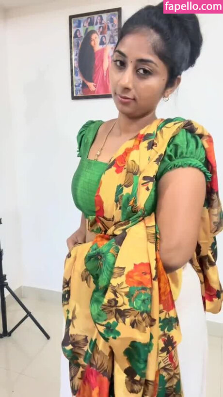 ゲイの若いOnlyFans 美しい裸 画像