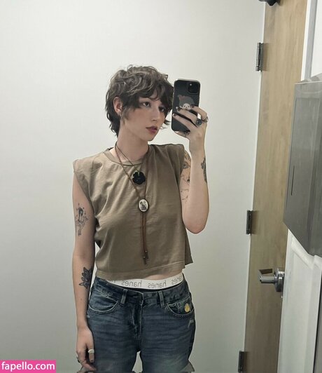 amaltheaorchid アダルトスター 写真