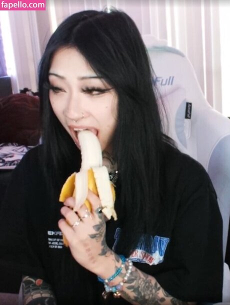 細身の巨乳OnlyFans ホットヌード アーカイブ