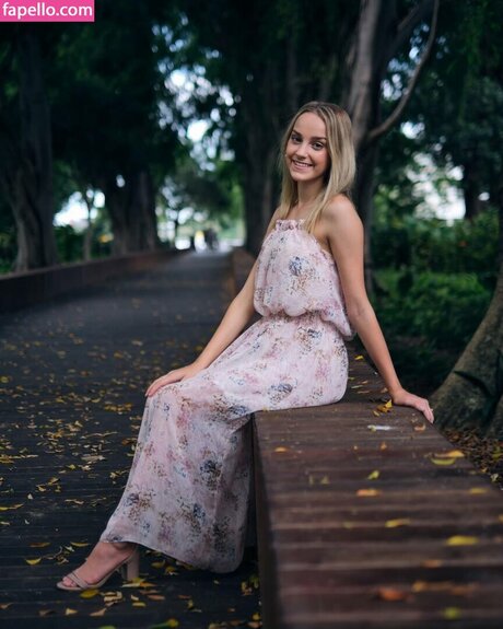 Nicola Crisa ホットなモデル 画像