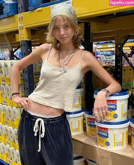 アジアの女の子限定ファン ポルノ 写真