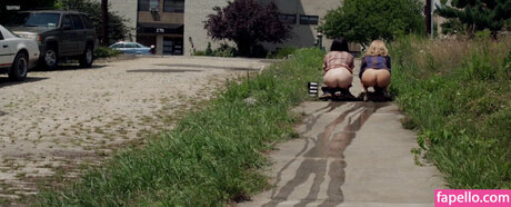 June Diane Raphael ホットなモデル 写真