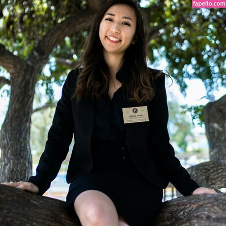 熟女 BBC OnlyFans アートポルノ ギャラリー