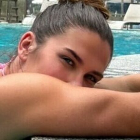 Charlotte Caslick XXXモデル 写真