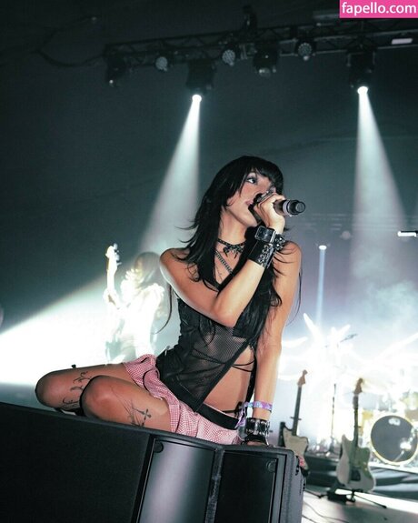 ハードファックOnlyFans トップ 画像