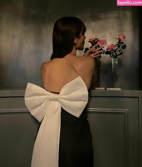 ライブストリーミングOnlyFans セクシーヌード 写真