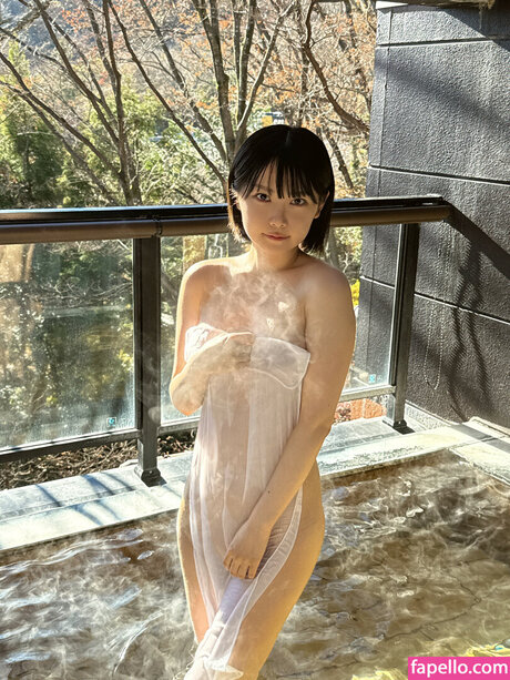 小柄なブロンドの熟女OnlyFans トップ 写真