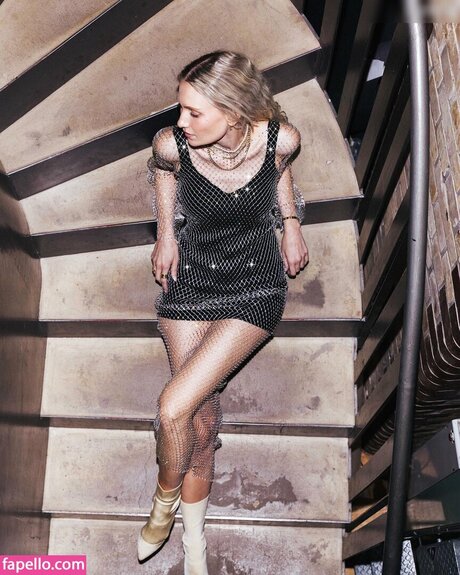 Carolin Niemczyk ポルノスター HD 写真