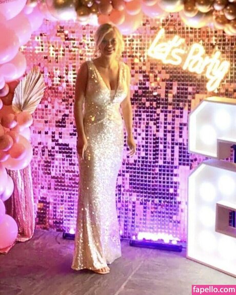 Zoe Clarke ヌードモデル 画像