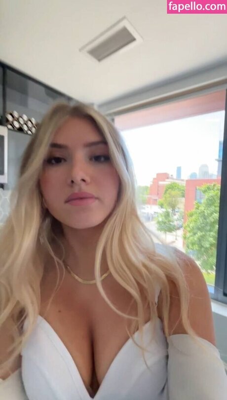 巨乳のマンコOnlyFans ホット裸 写真